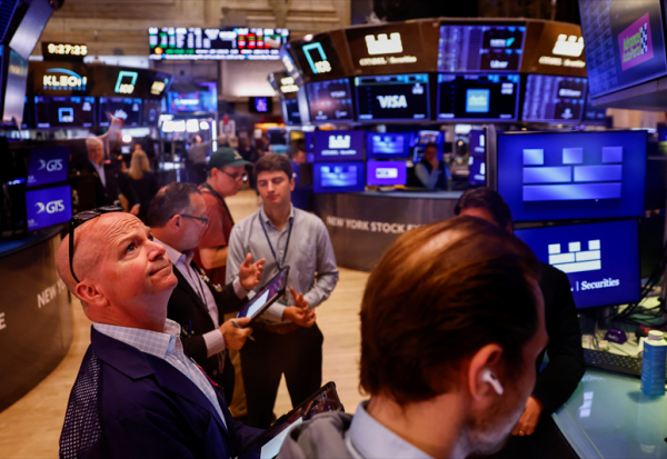Wall Street dans le vert avec les résultats bancaires et les bons chiffres de l'inflation