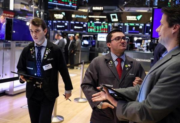 Wall Street en ordre dispersé, après les records