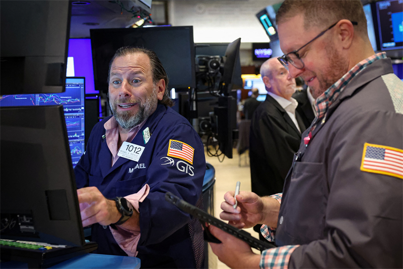Wall Street : le Nasdaq efface son rebond, plombé par les 'puces'