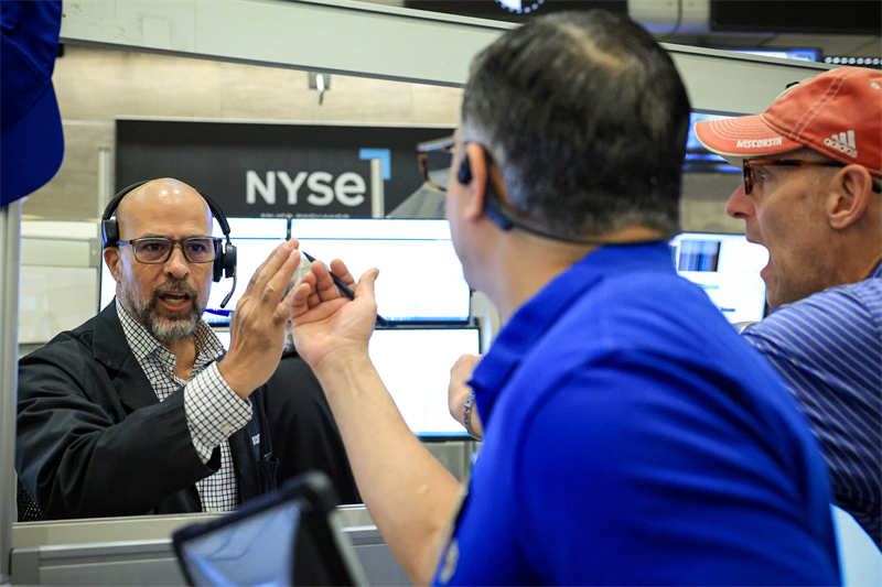 Wall Street : Nasdaq sous pression, Dow Jones au sommet