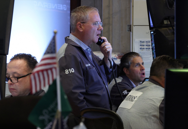 Wall Street poursuit son rebond vers les sommets