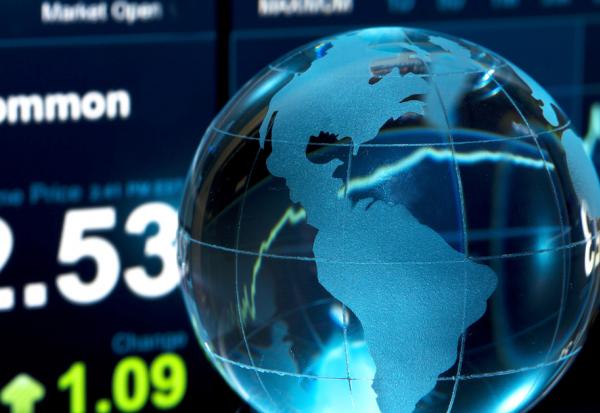 Oracle met sa solidité financière à l'épreuve pour accélérer sa course à l'intelligence artificielle