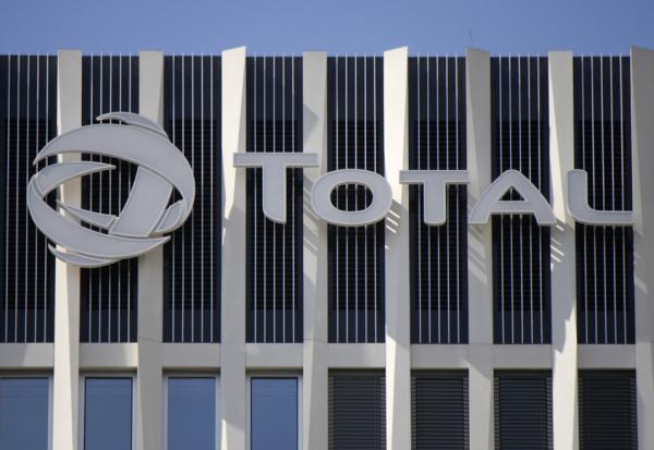 TotalEnergies prévoit 10 milliards de dollars d'investissements en Angola